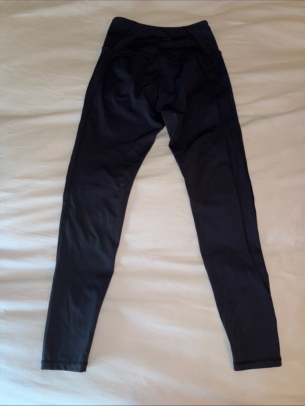 Alphalete Black women’s Performance leggings